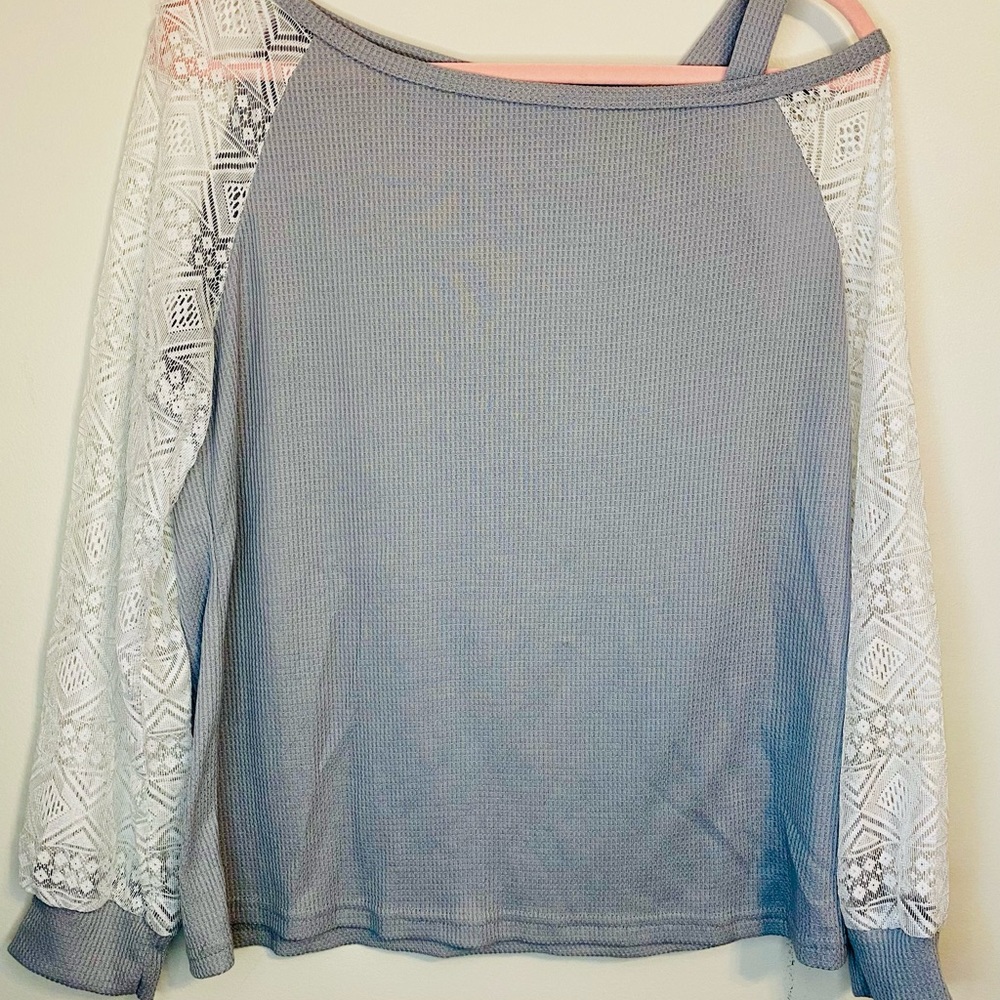 SHEIN Heather Gray Knit Top